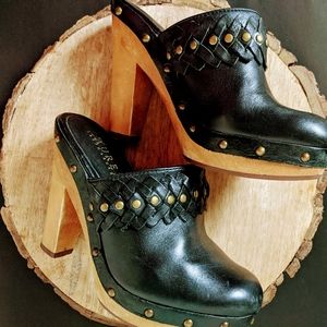 Black Clogs by Lauren Ralph Lauren Size 5M